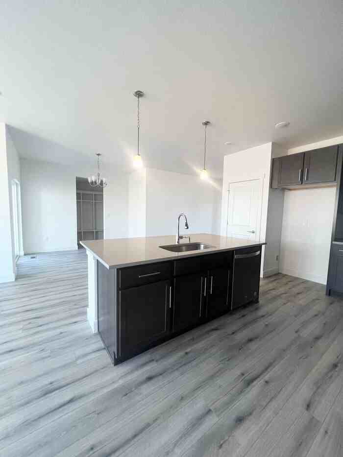 2001 Moon Rise Dr - Photo 6 of 29