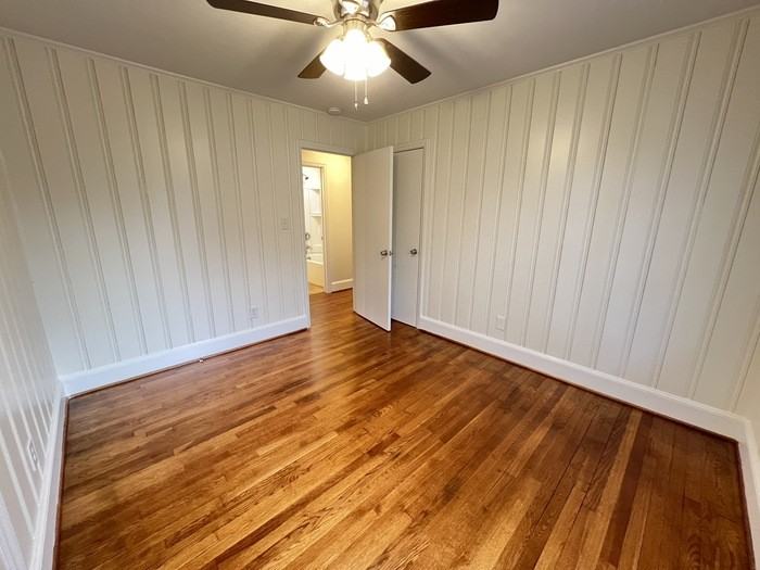 1920 Eastway Dr - Photo 7 of 17