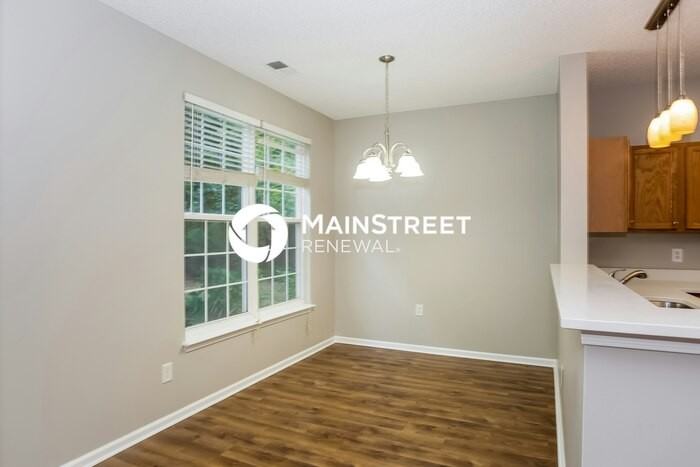 8104 Weeping Fig Ln - Photo 6 of 17