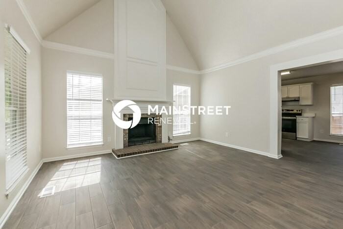 6728 Crossbrook Ln - Photo 5 of 17