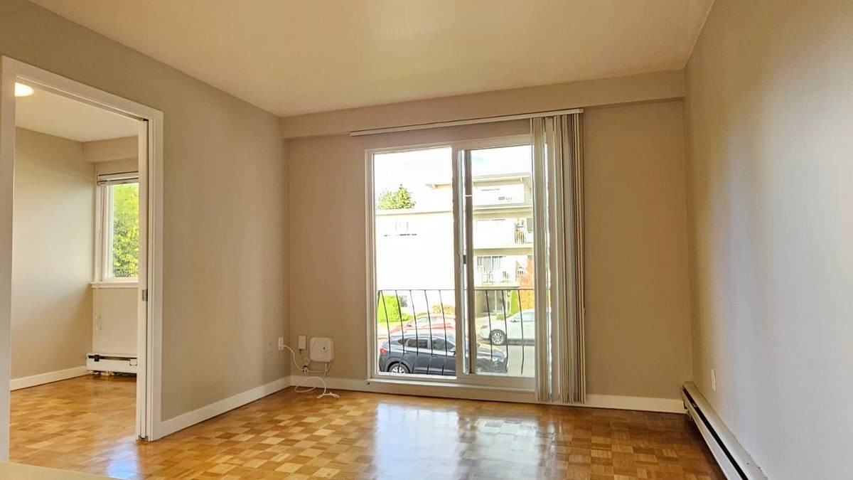 2910 Alder Street #208 - Photo 6 of 14