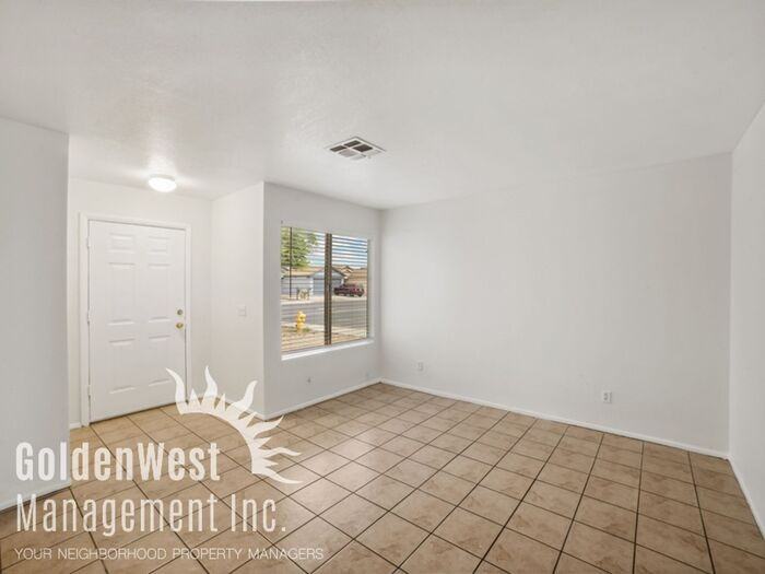 4730 N 86th Dr - Photo 3 of 19