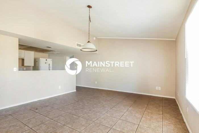 4228 N 85th Dr - Photo 4 of 18