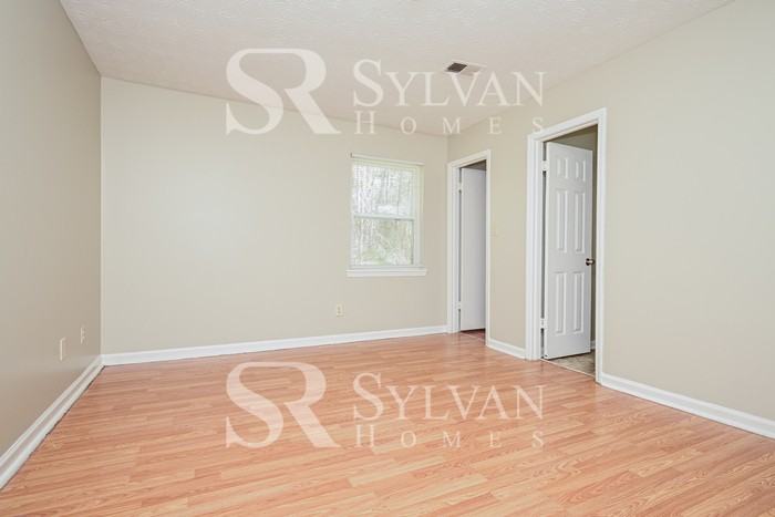 6142 Katherine Rd - Photo 6 of 15