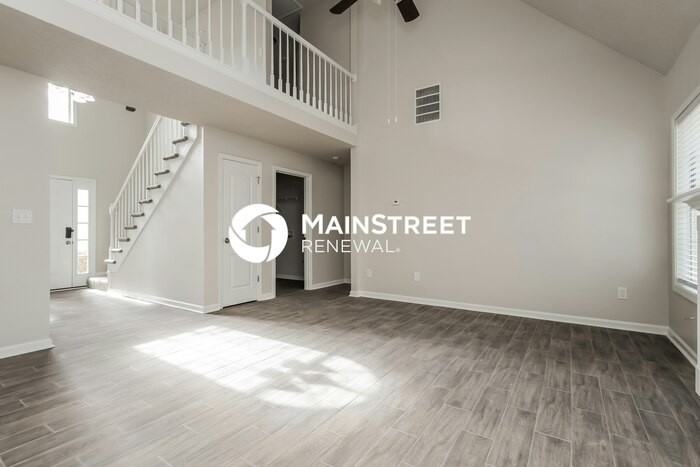 750 Stonehaven Chase - Photo 4 of 19