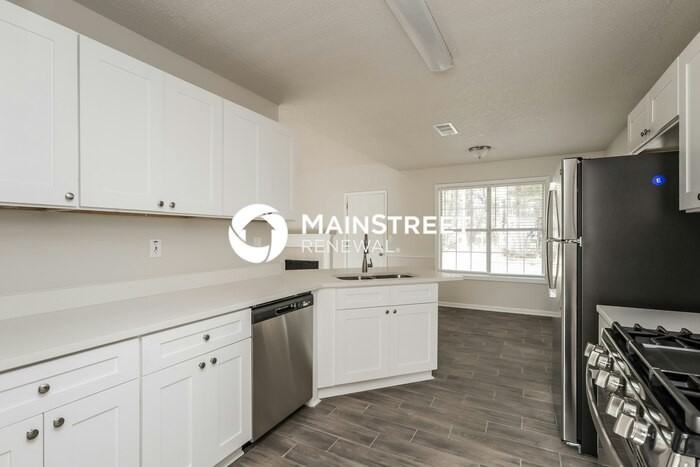 750 Stonehaven Chase - Photo 6 of 19