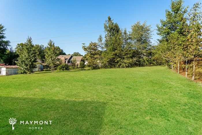 525 Harlem Ave - Photo 4 of 4