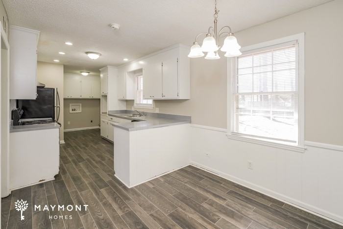 2716 Diane Dr - Photo 6 of 11