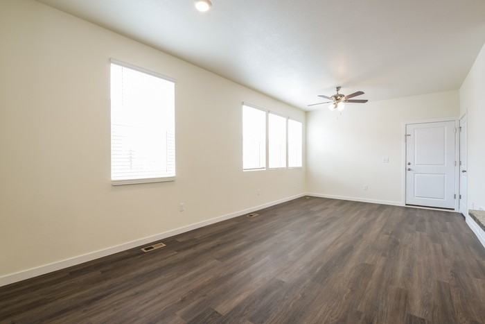 13560 Oneida Ln - Photo 7 of 20