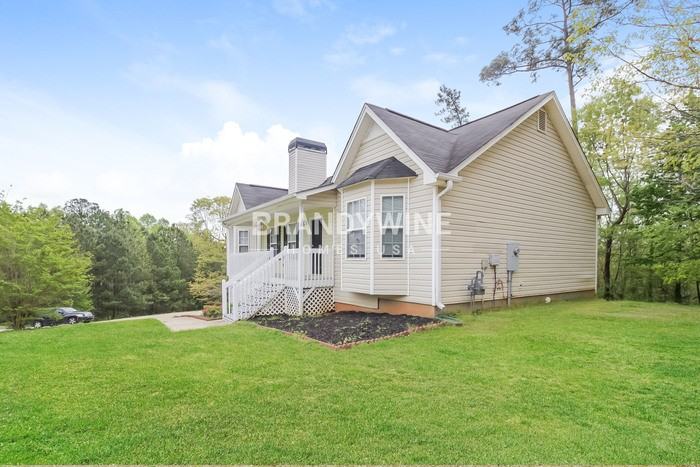 63 Blue Springs Way - Photo 2 of 20