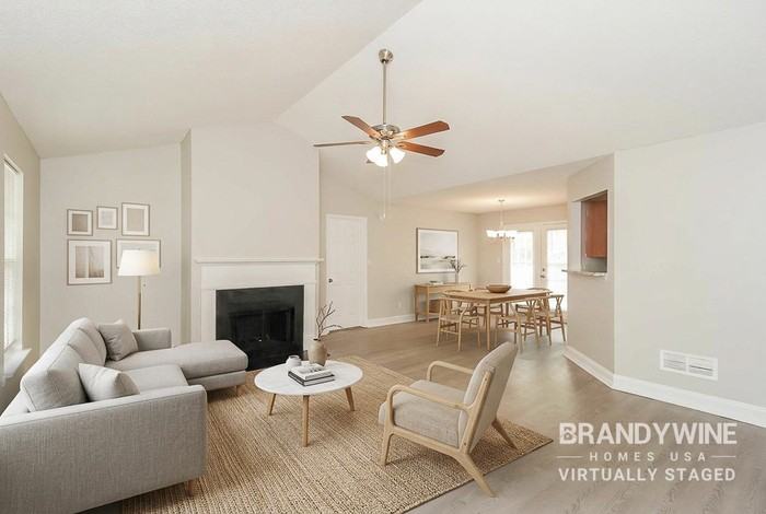 63 Blue Springs Way - Photo 3 of 20