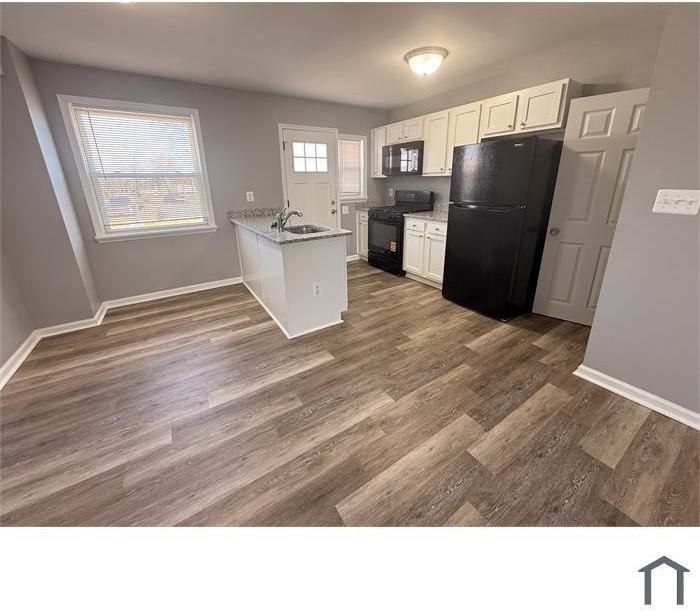 799 Corby Rd - Photo 2 of 22