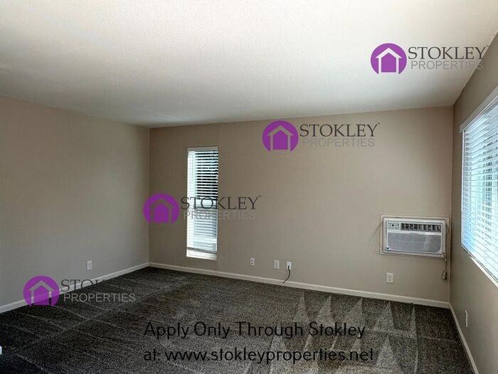 111 Virginia Hills Dr #3 - Photo 2 of 8