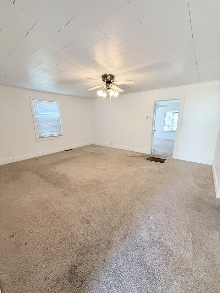 3805 Marcom St - Photo 2 of 8