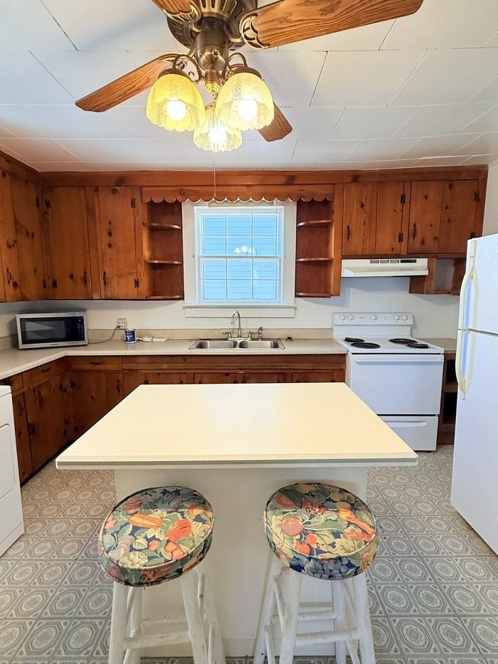 3805 Marcom St - Photo 4 of 8