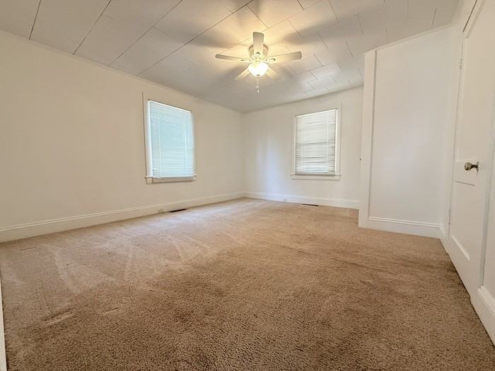 3805 Marcom St - Photo 7 of 8