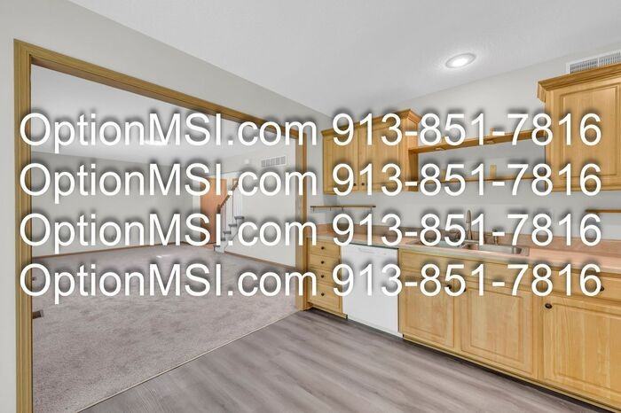 6604 Floyd St - Photo 7 of 29