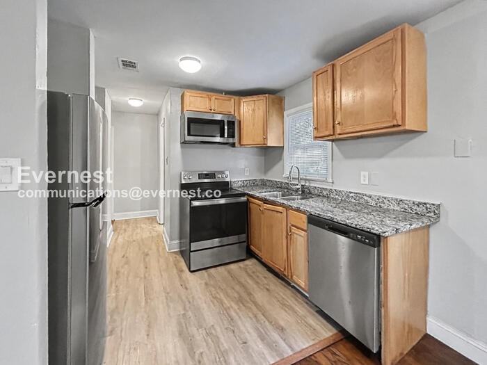 942 Fairburn Rd Nw - Photo 4 of 23