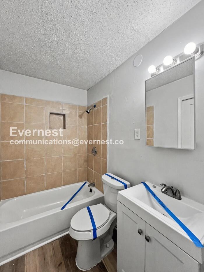 4620 Sunnybrook St - Photo 6 of 18