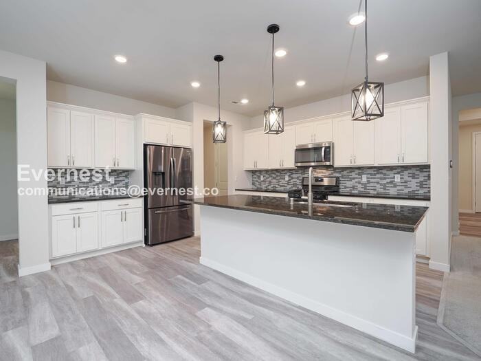 33335 Crystal Ave Se - Photo 4 of 43