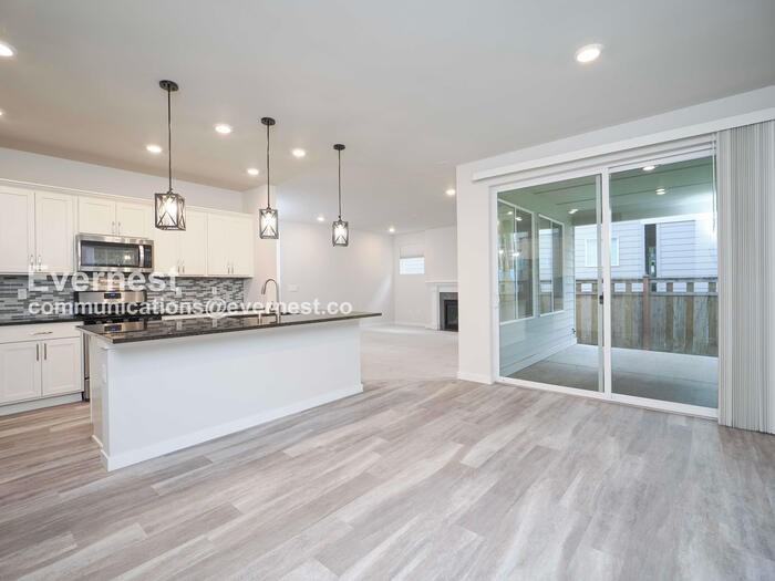 33335 Crystal Ave Se - Photo 5 of 43