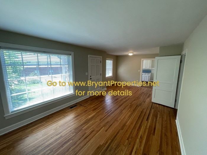 1511 Mcgavock St - Photo 3 of 14