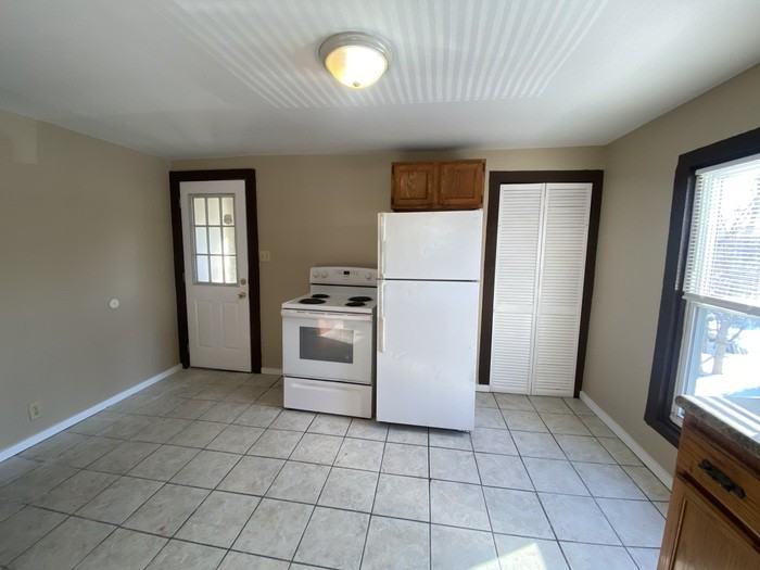 723 Alexandria St #723 - Photo 5 of 13