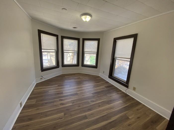 723 Alexandria St #723 - Photo 7 of 13