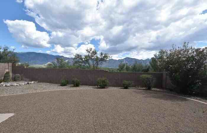 13456 N Wide View Dr - Photo 3 of 36