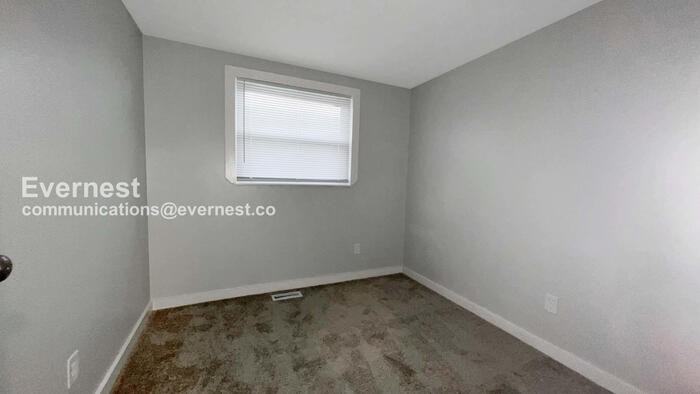 1269 Peppercorn Dr - Photo 6 of 17