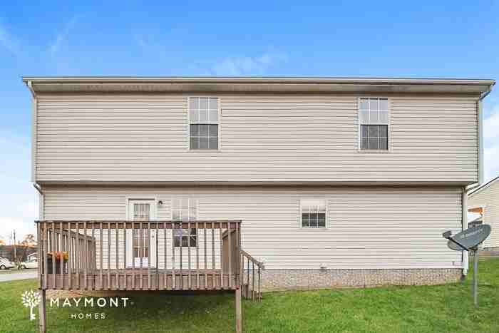 1913 Gulf Breeze Pl - Photo 3 of 3