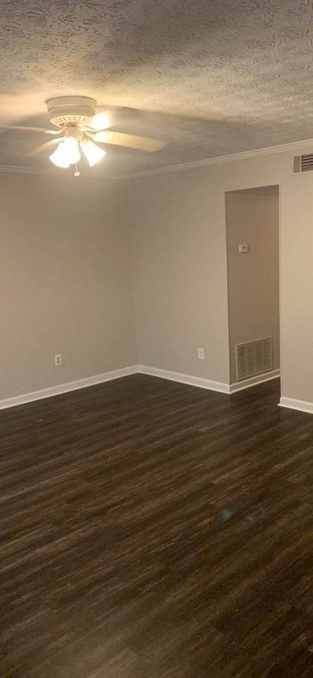 2130 Kings Gate Cir - Photo 2 of 12