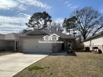 593 Savannah St - Photo 2 of 15