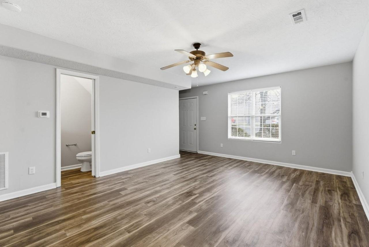 2906 Blairdon Cir - Photo 7 of 11