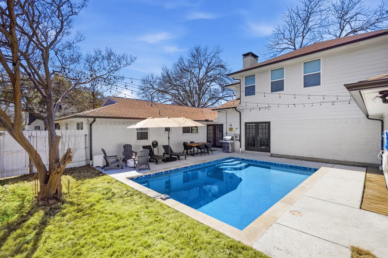 1308 Glen Cove Dr #NA - Photo 2 of 50