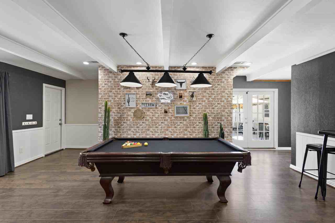 1308 Glen Cove Dr #NA - Photo 4 of 50