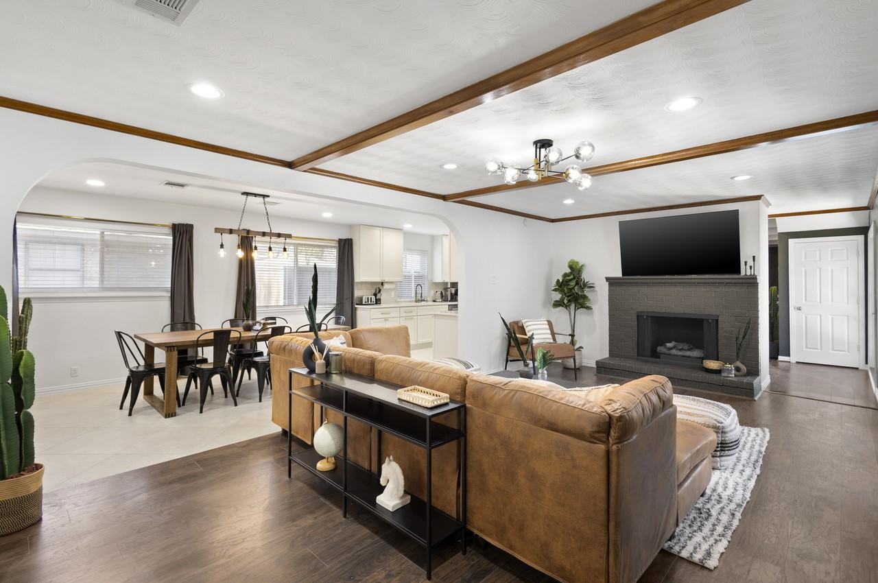 1308 Glen Cove Dr #NA - Photo 6 of 50