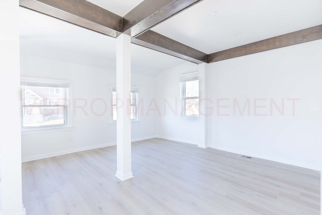 230 Carre Ave #NA - Photo 3 of 20