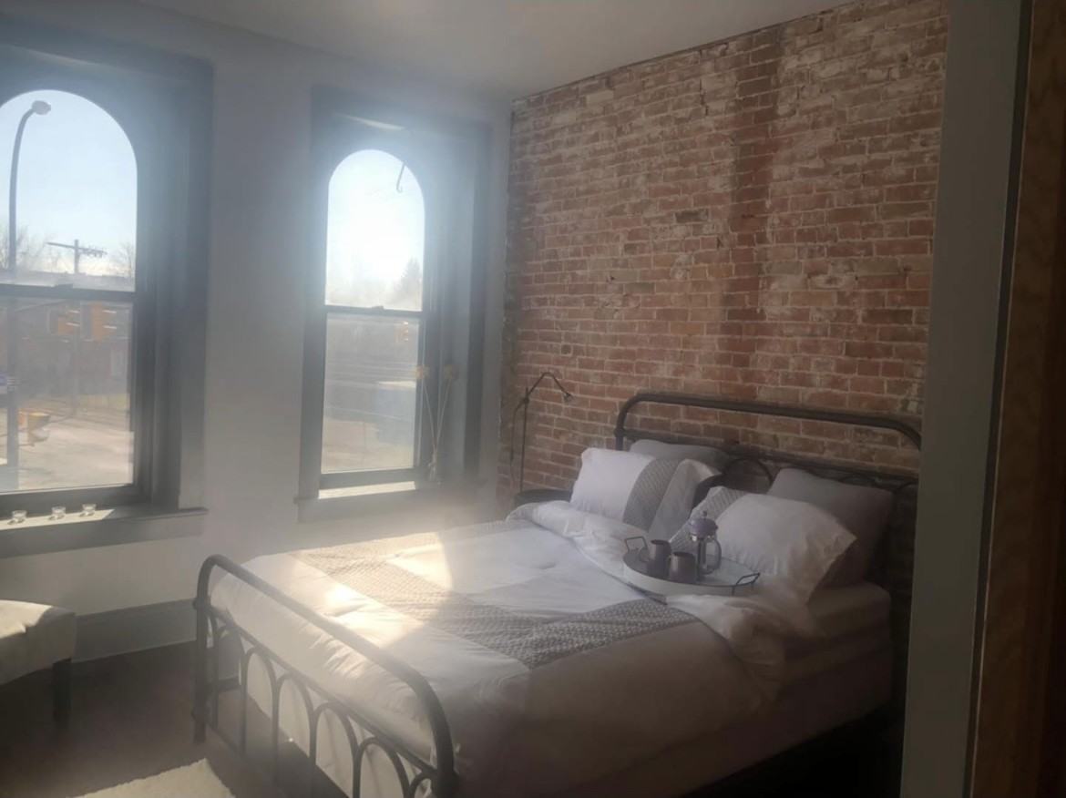 688 Clinton St #1 - Photo 2 of 4