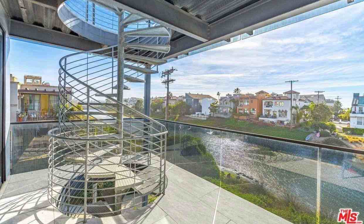 5115 Vía Donte - Photo 6 of 11