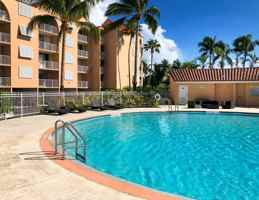 featured image of 3930 S Roosevelt Blvd #406E