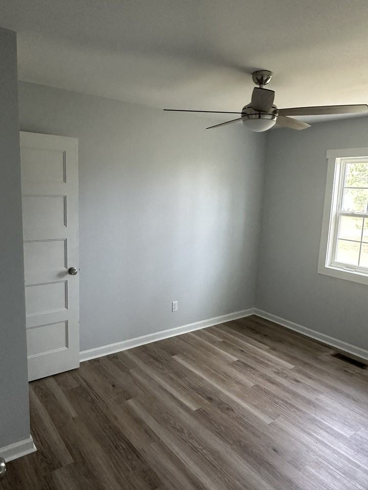 540 Fortenberry Dr Nw #NA - Photo 3 of 9