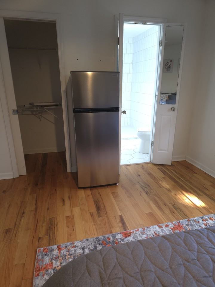 Whitehall Dr #M - Photo 2 of 3