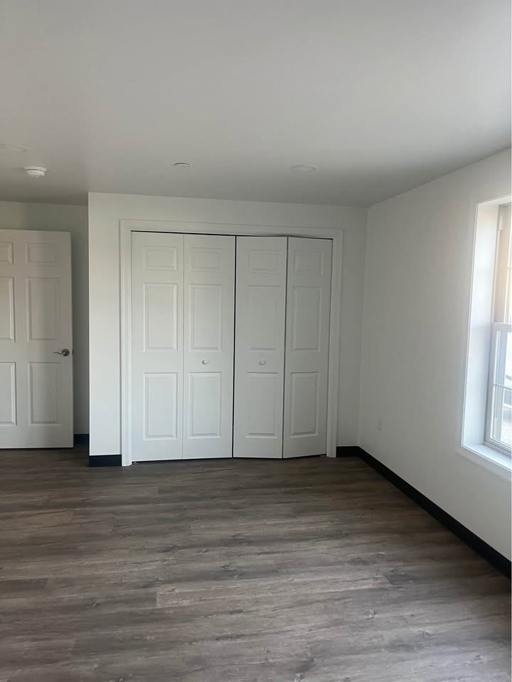 515 Penn St #E - Photo 3 of 9