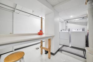 featured image of 235 S Spanish St