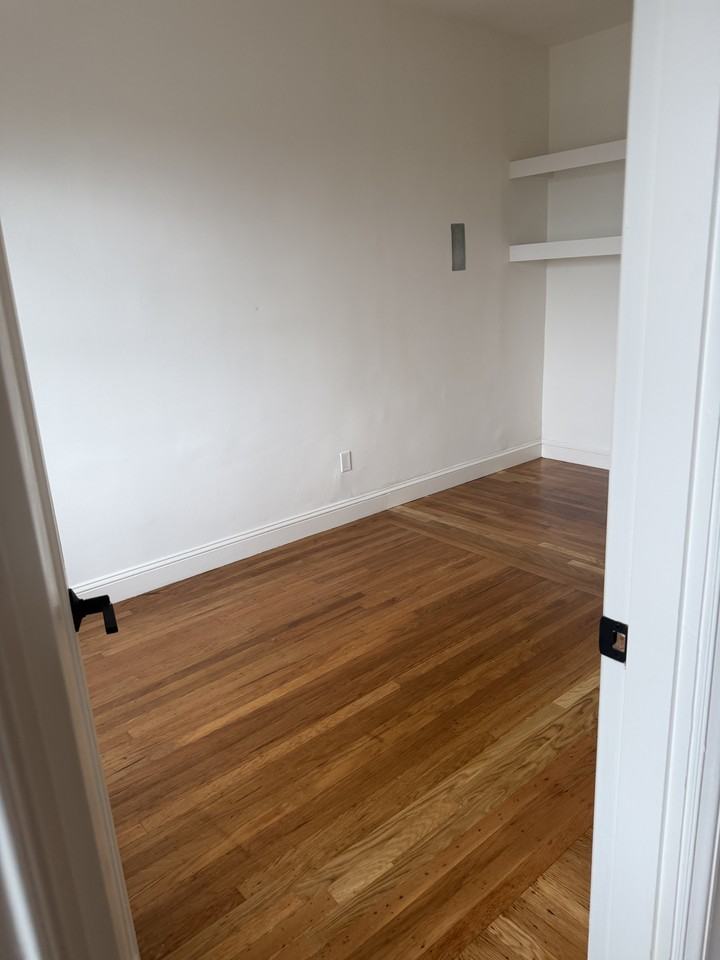 1218 26th Ave #NA - Photo 4 of 6