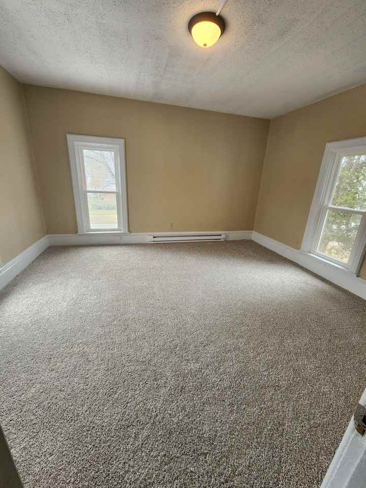 222 W High St #2 - Photo 6 of 11