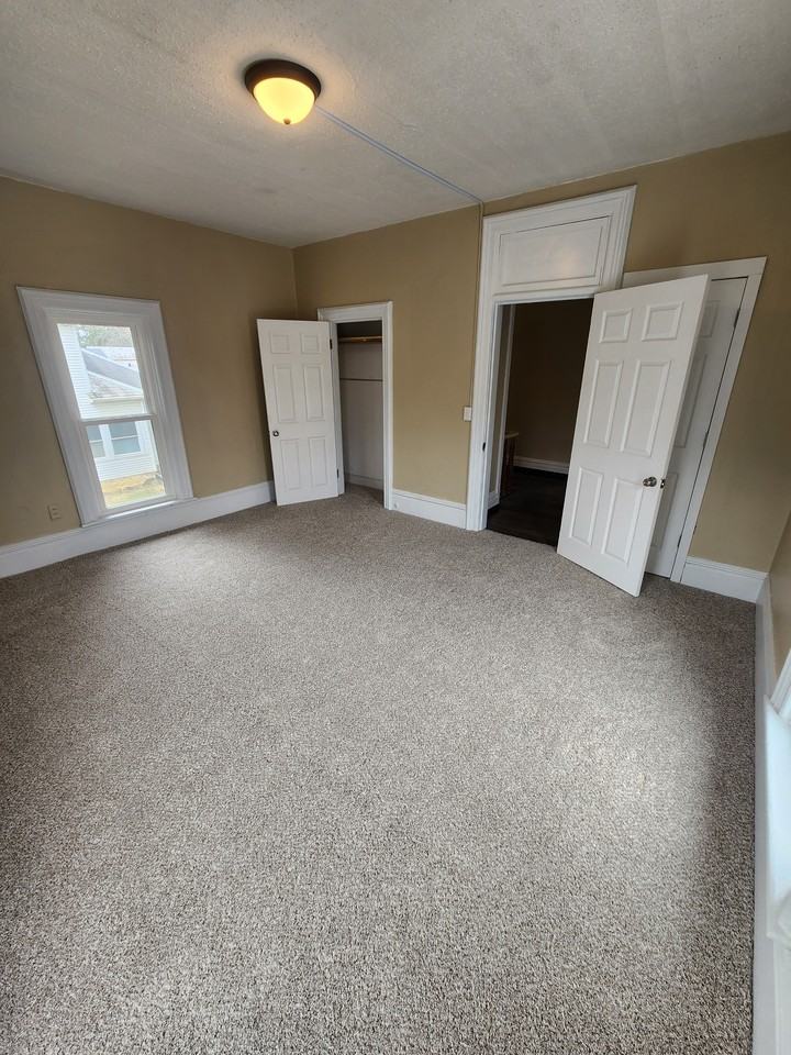 222 W High St #2 - Photo 7 of 11