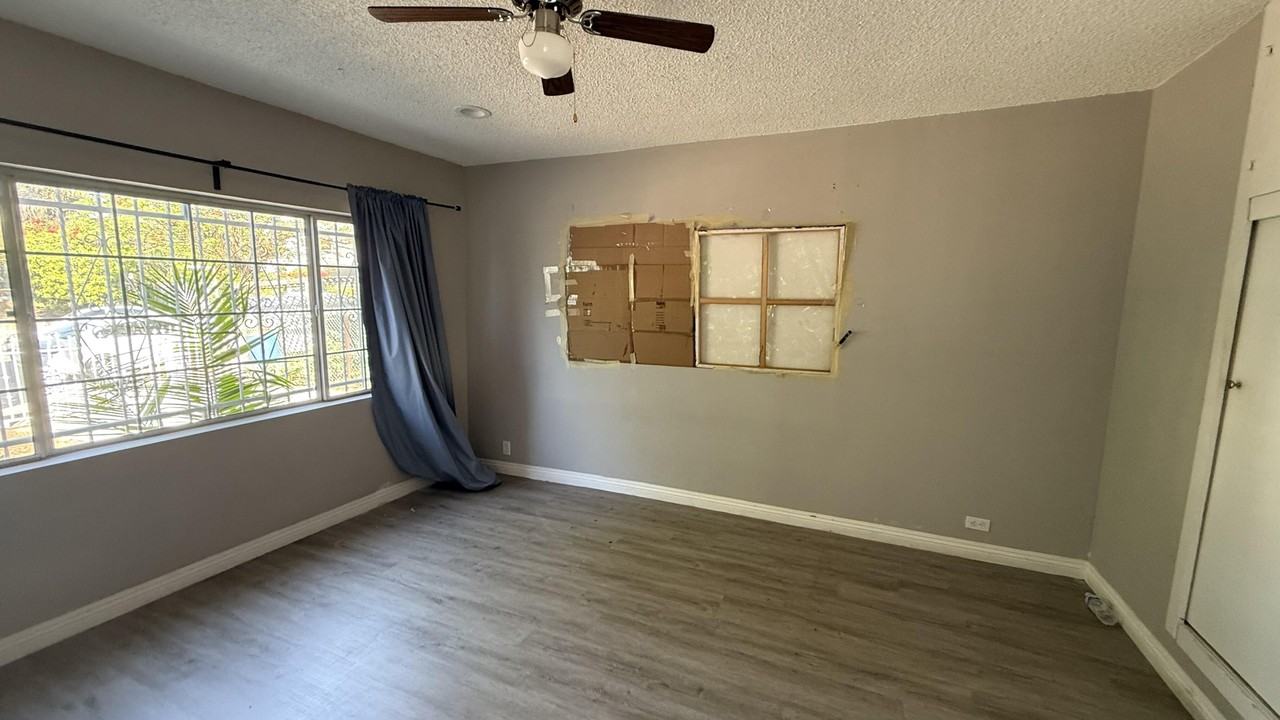 1542 Ricardo St #NA - Photo 3 of 28