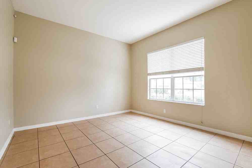 4322 Rock Hill Loop - Photo 3 of 16